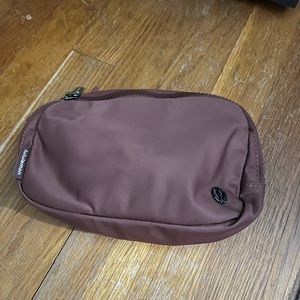 Final sale Lululemon belt bag